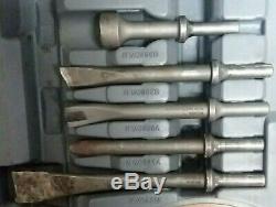 (96926) Matco Tools Silver Eagle Pneumatic Air Hammer (Long Barrel) Chisel Kit