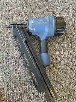 Central Pneumatic 28 Angle Contractor Series Framing Nailer With Air Tool Oil