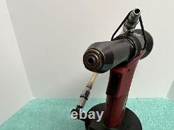 Chicago Pneumatic CP9884 Heavy Duty Air Powered 1/4 Rivet Gun