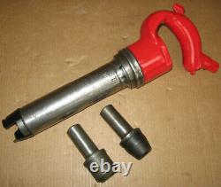 Chicago Pneumatic Hot Riveter CP-40R 3/8 to 5/8 Riveting + One 1/2 Button Set