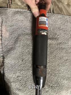 Chicago Pneumatic Industrial Air Needle Scaler