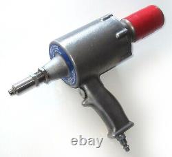 FABCO BENNETT 6000 Air Pneumatic Rivet Gun Riveter Blind Fastener Tool NICE