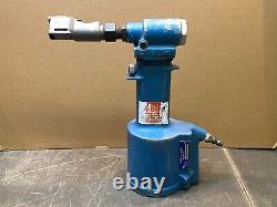 GAGE Cherrymax GBP704 Pneumatic Riveter with Offset Pulling Head H781-456