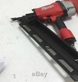 Milwaukee Round Head Framing Nailer 7200-20 with UserManual & 1/4 NPT Air Fitting