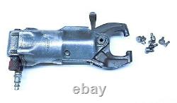 Nice Chicag Pneumatic A Rivet Squeezer with 1-1/2 Jaws & Sets Aircraft Tools