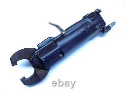 Nice US Industrial Pneumatic Tandem A Rivet Squeezer with 1-1/2 Jaws