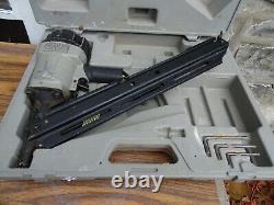 Porter Cable FC350 Pneumatic Air Nailer Clipped Head Framing Nail Gun WithCase