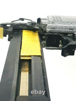 Senco SLS20XP-L 1-1/2 in. Pneumatic 18-Gauge Strip Stapler