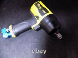 Snap-On PT850HV Pneumatic 1/2 air Impact Wrench Hi Viz Low use