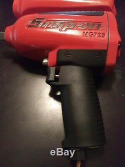 Snap-on Tools Super Duty Pneumatic Impact Air Gun Wrench MG725 1/2 Drive withBoot