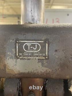 T-j Antique Pneumatic Air Press