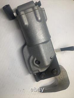 Tatco Pneumatic 3000C Rivet Squeezer Aircraft Tools